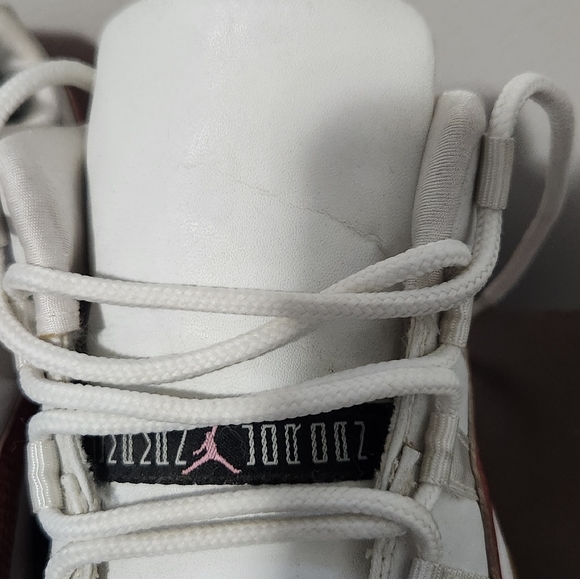 2001 Nike Air Jordan XI Pink Snakeskin - Picture 4 of 10